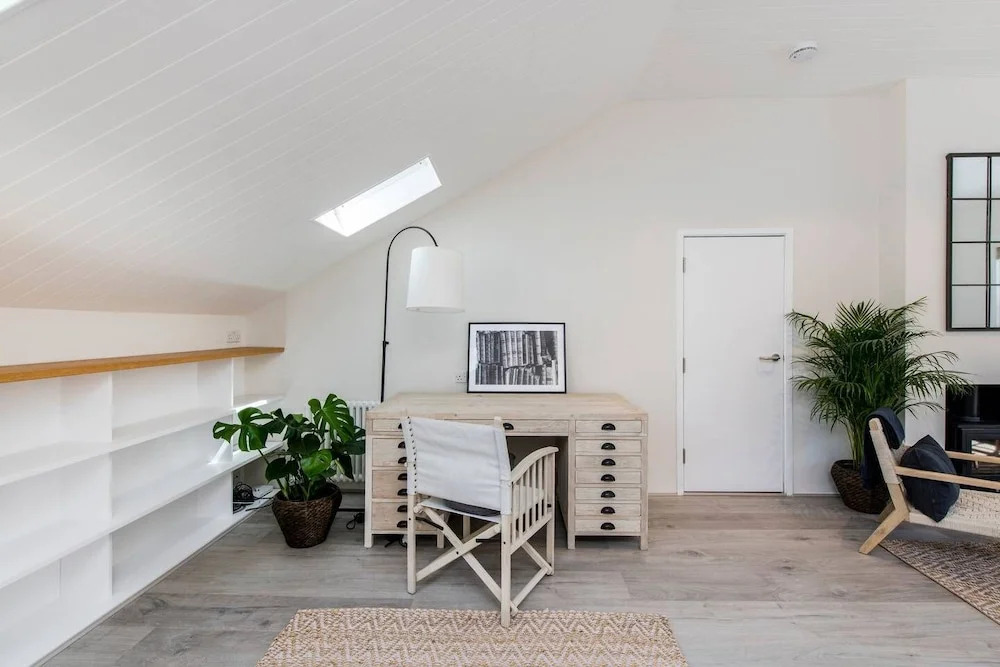 3-bed Mews House, Battersea