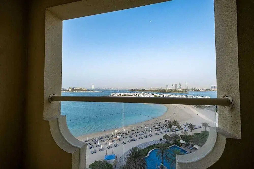 SuperHost- FULL SEA VIEW | SPACIOUS 2 BED | PALM JUMEIRAH