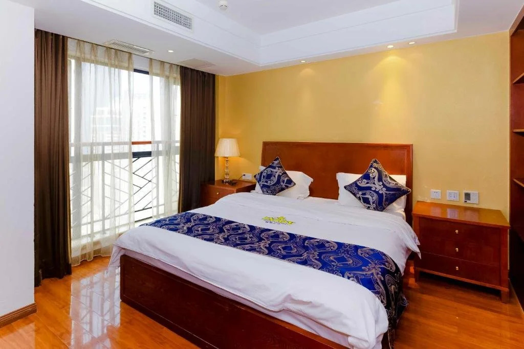 Injoy Hotel Kwan-yin Bridge