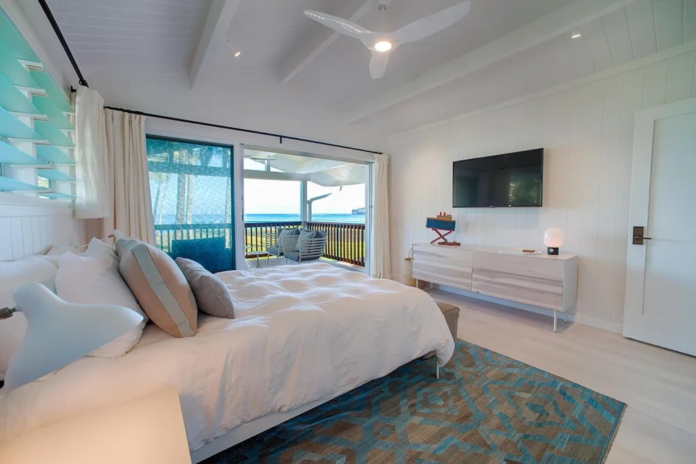 Hanalei Beach House 5 Bedroom Home by RedAwning
