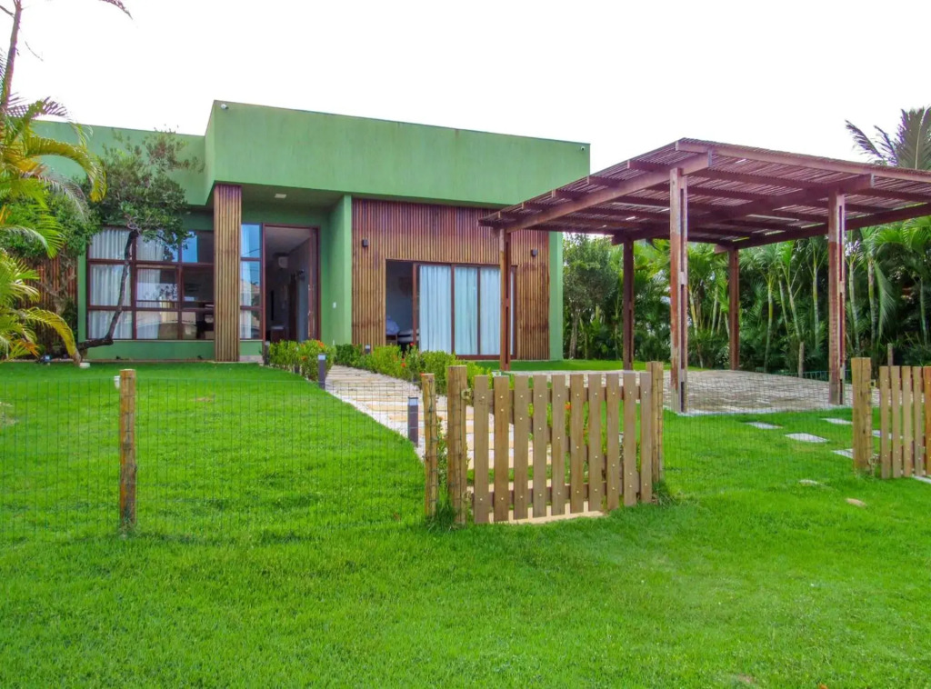 Casa c otima infraestrutura e piscina, Camacari BA