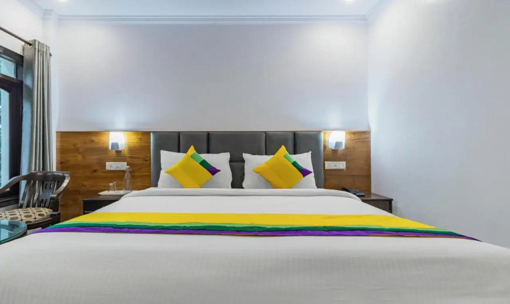 Itsy Hotels Peak View, 300 Mts From Mall Road