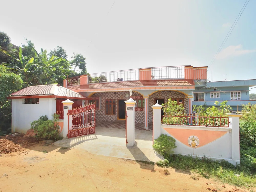 OYO 10918 Home Coorg Coffee Nest