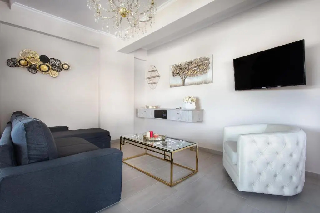 Royalty Suites Loft