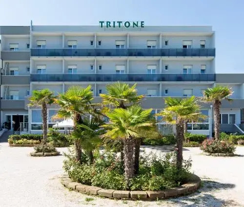 Hotel Tritone