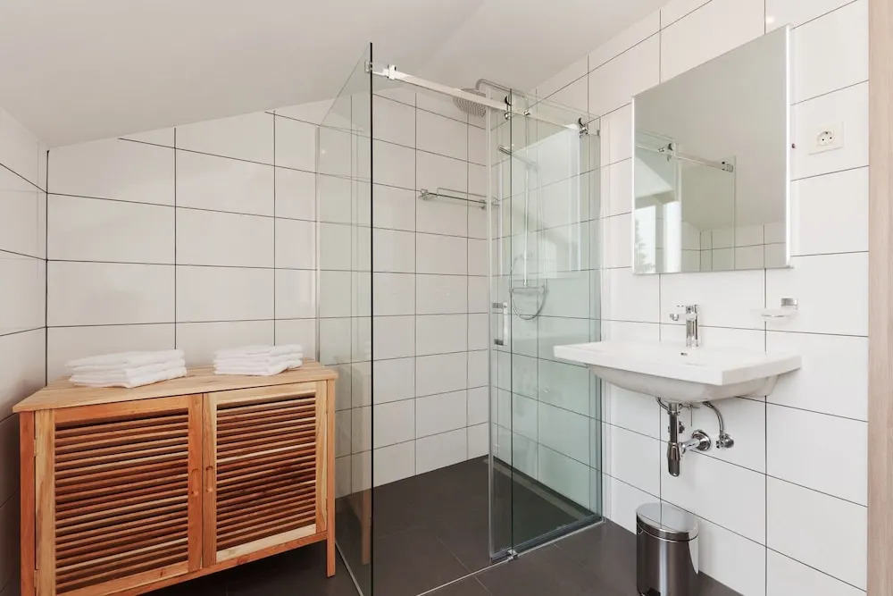 Ravelin Apartments