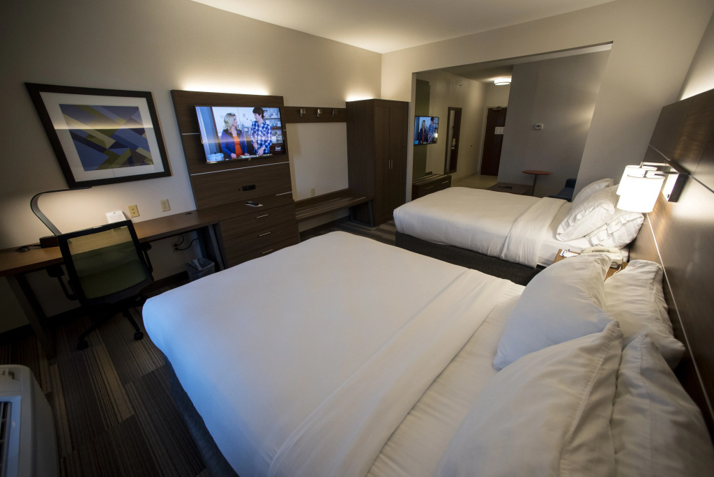 Holiday Inn Express Hotel & Suites Lexington-Downtown University by IHG