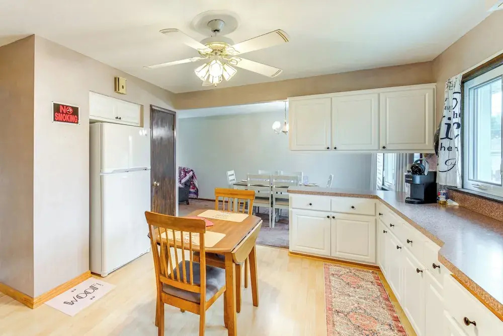 8 Mi to Cleveland: Family Home w/ Fenced Backyard!