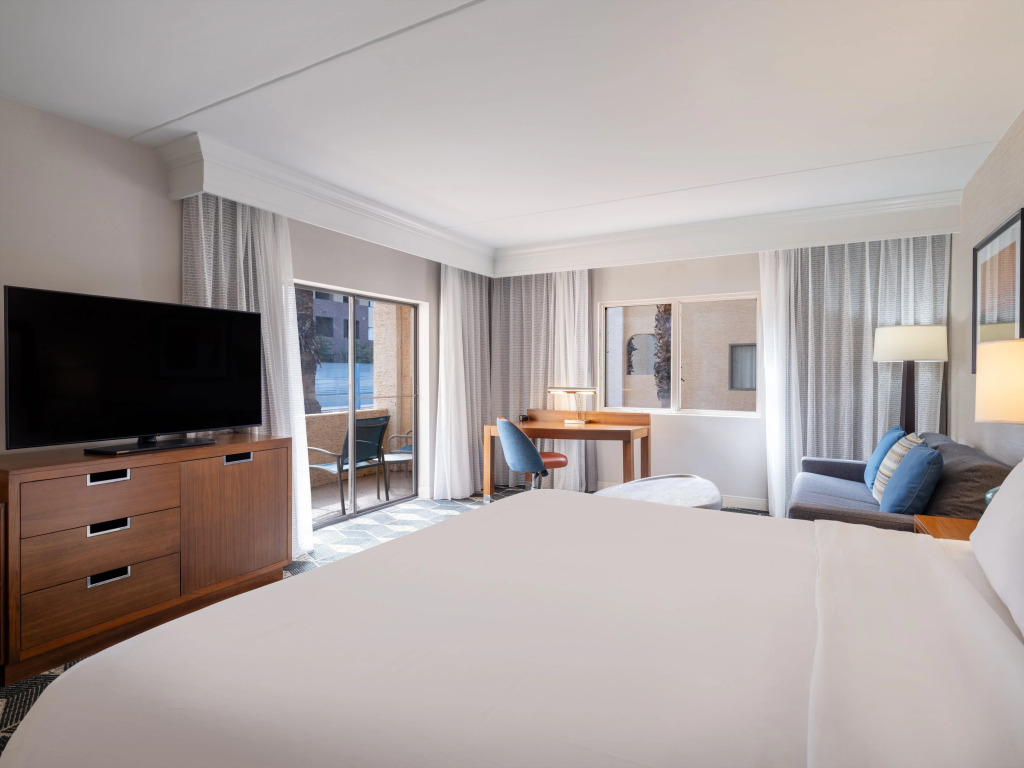 Crowne Plaza Phoenix - Chandler Golf Resort by IHG