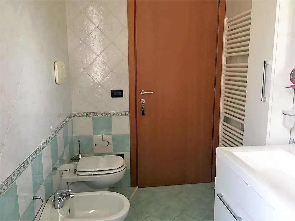 Iris Apartment