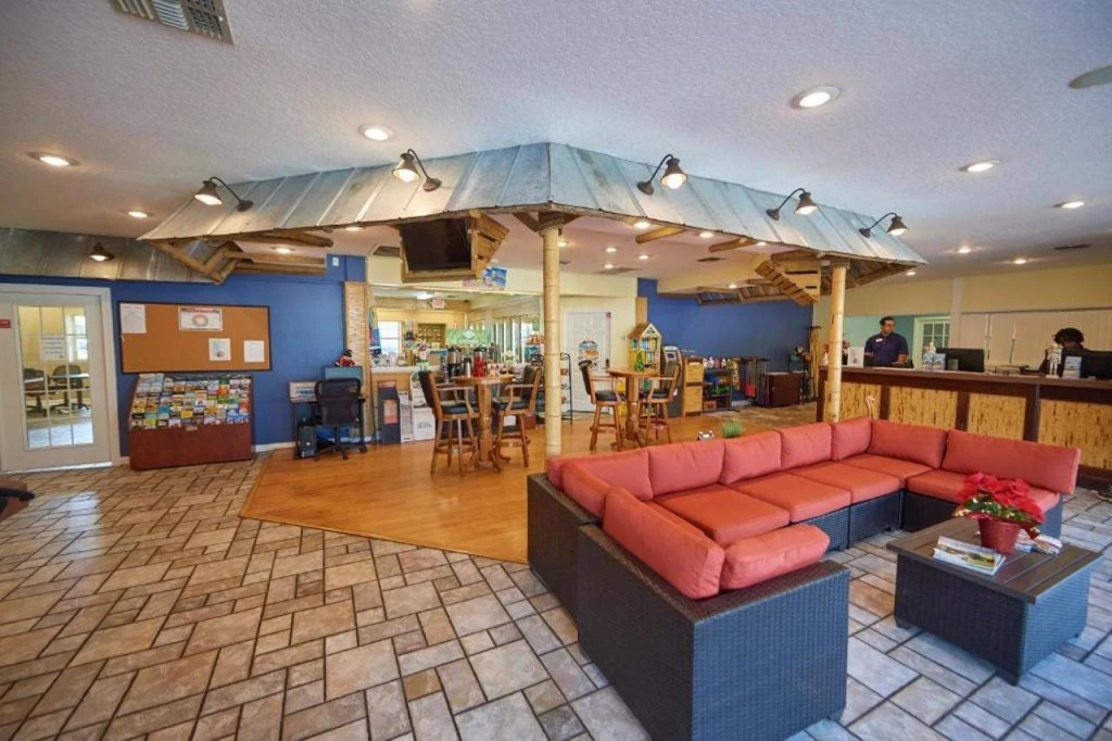 Tropical Palms Resort