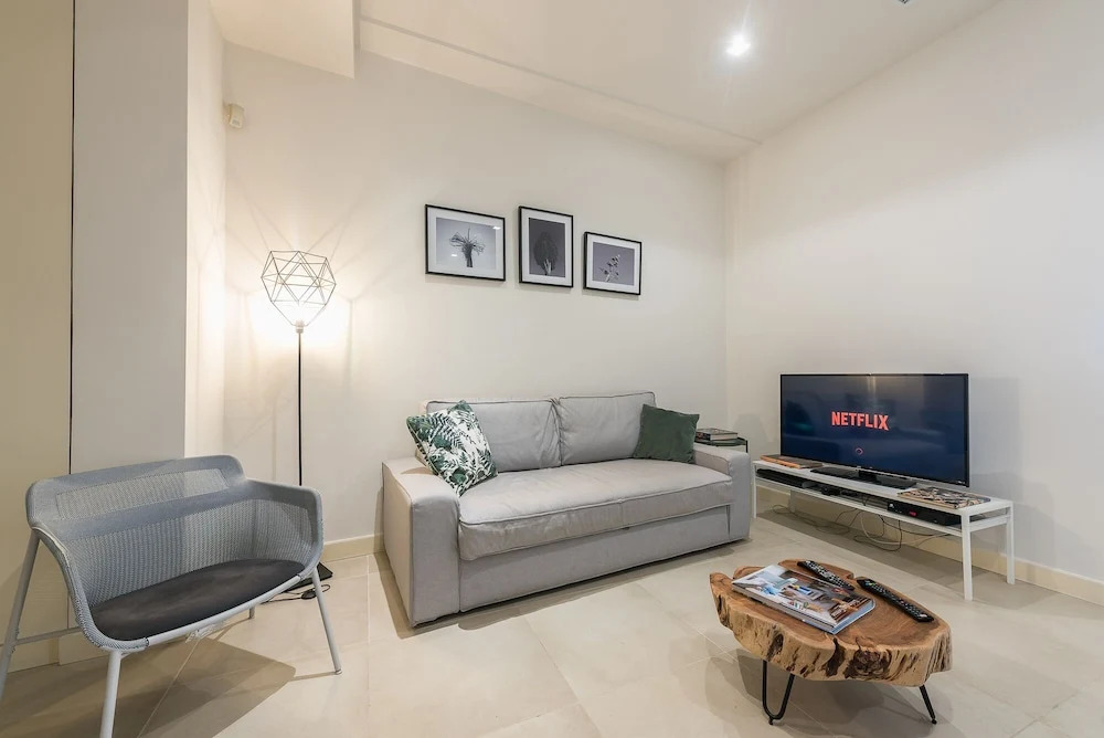 Androniki Neoclassical Apartments-Plaka