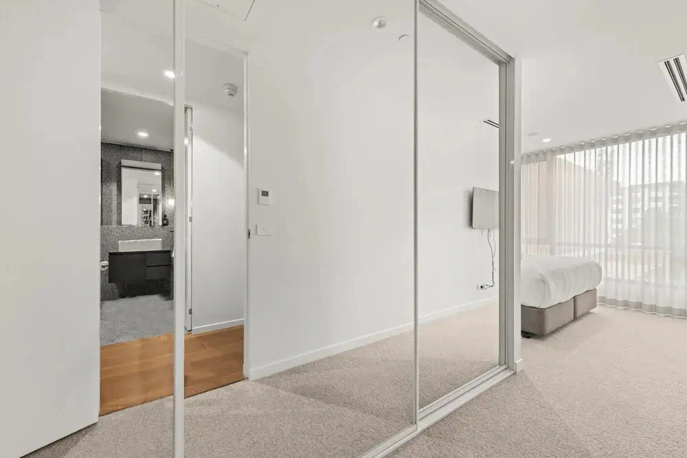 Stylish 2-bed in Braddon With Alfresco Dining
