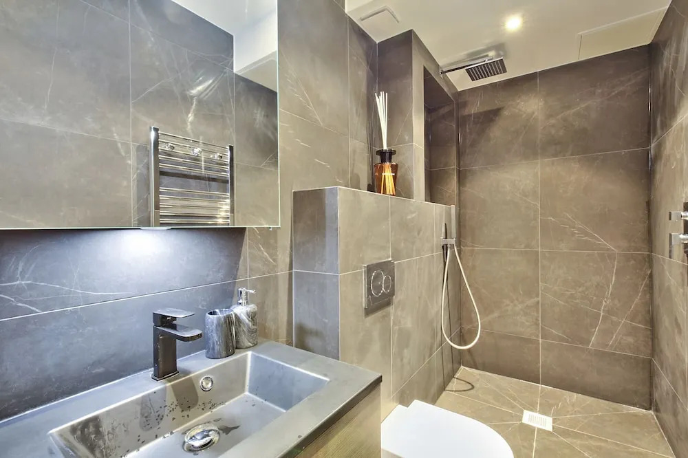 70 - Authentic Parisian Flat
