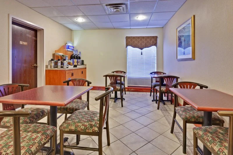 Comfort Inn Clarksville (ex.holiday Inn Express Clarksville)