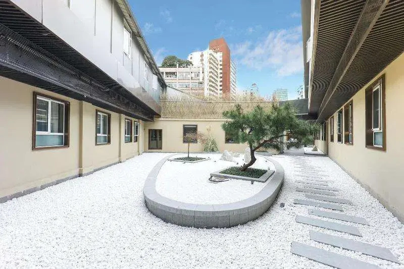 Ji Hotel (Shanghai People's Square, Nanjing Road)