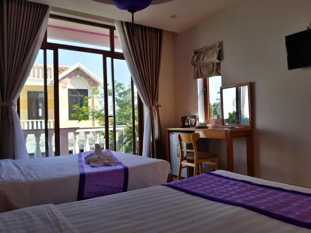 Pink house Homestay
