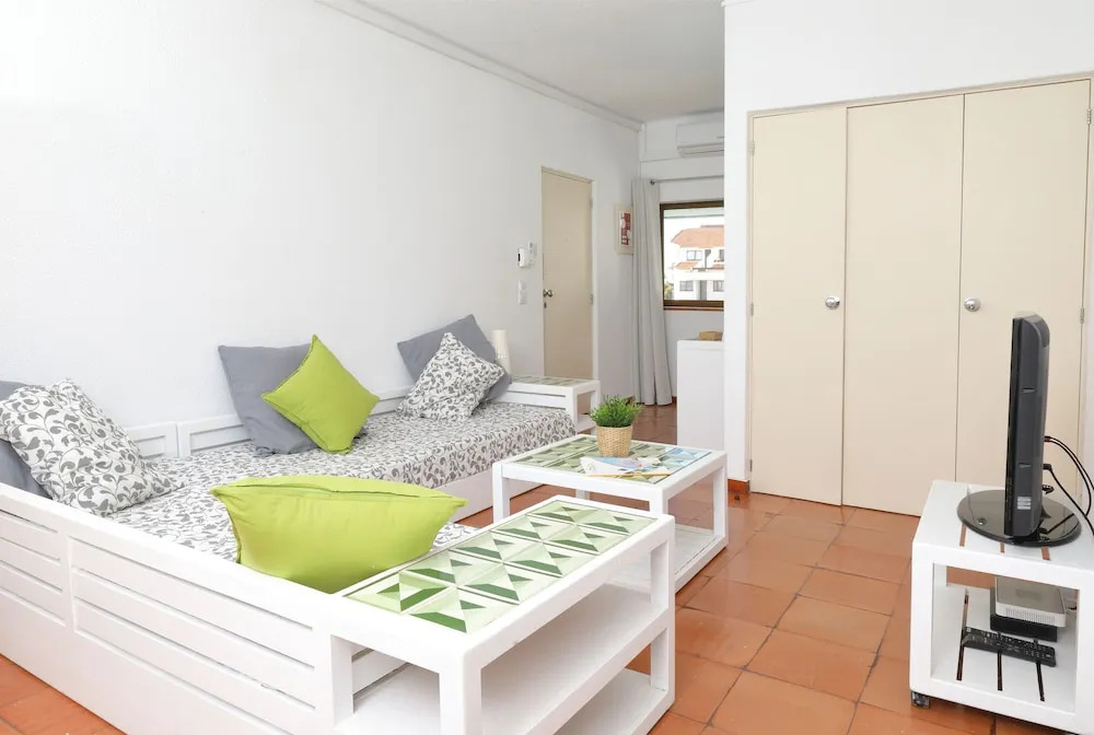 Villa Magna - Apt- 206 by HelloVacations