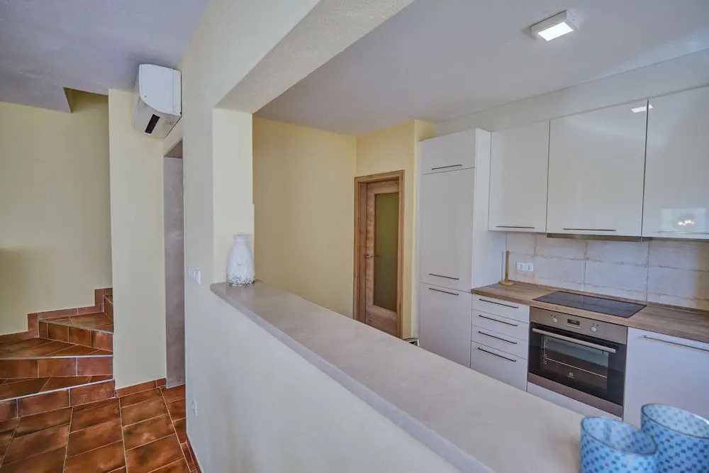 Anovi Holiday Homes by Litto - 5 Min Walk to Beach