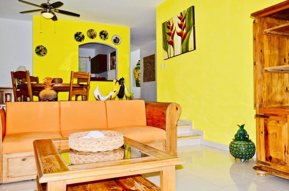 Playacar - Superior Budget Room With Swimming Pool Air Conditioning and Parking