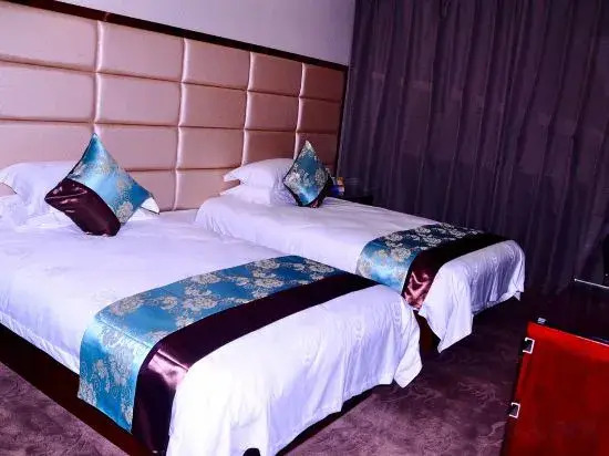 Imperial Court Hotel