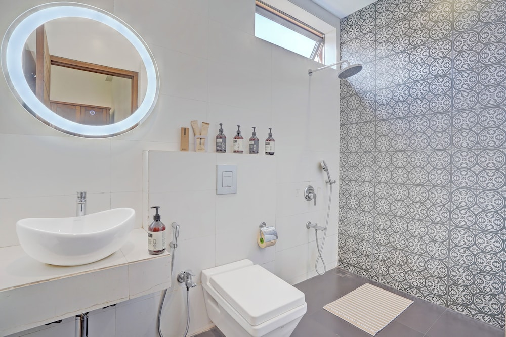 ELIVAAS Villa 39 Serene 6BHK with Pool