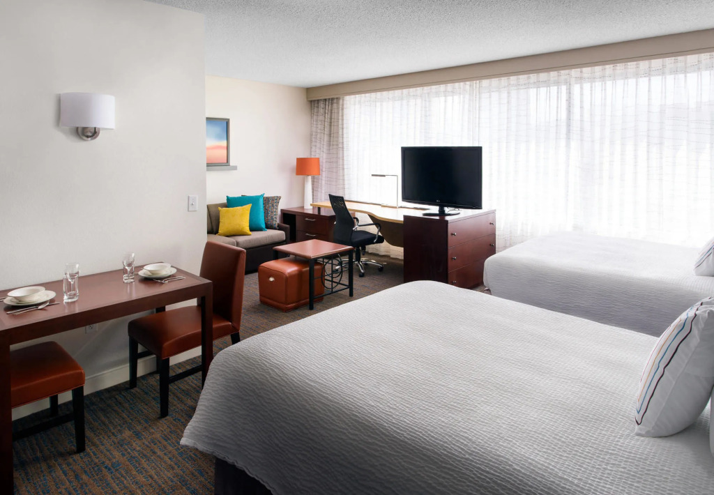Residence Inn by Marriott Las Vegas Hughes Center