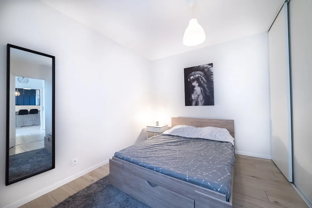 Intimate Flat Roannais
