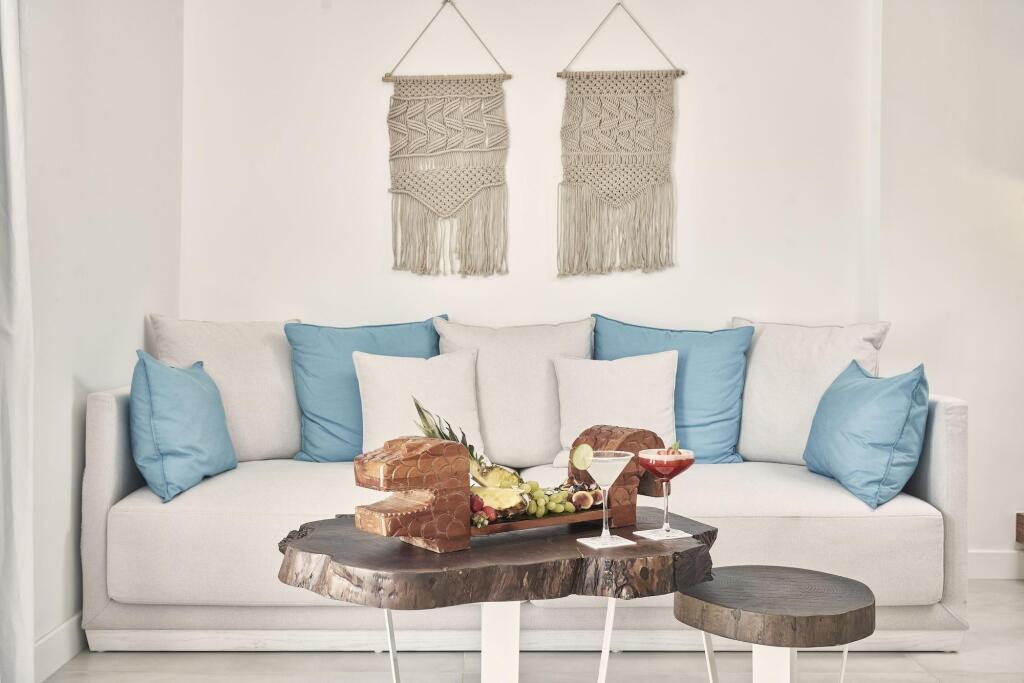 Nikki Beach Resort & Spa Santorini