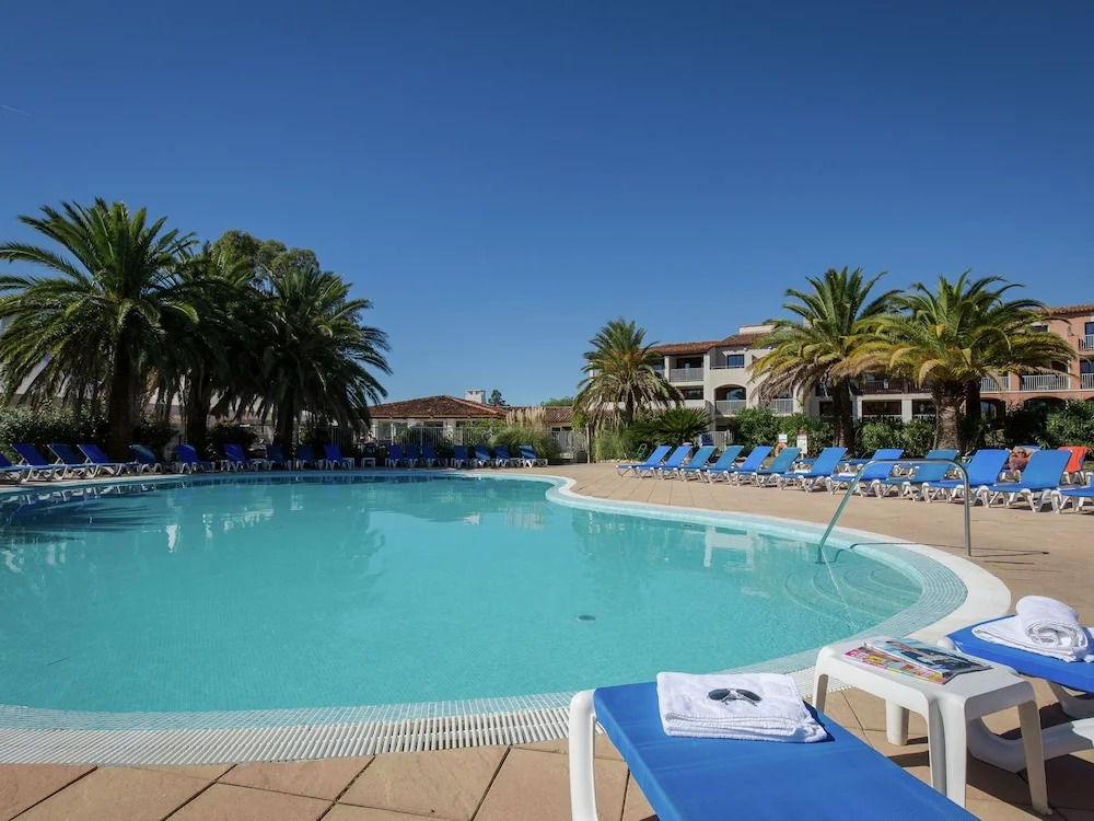 Comfortable Apartment With Dishwasher, on the Côte D'azur
