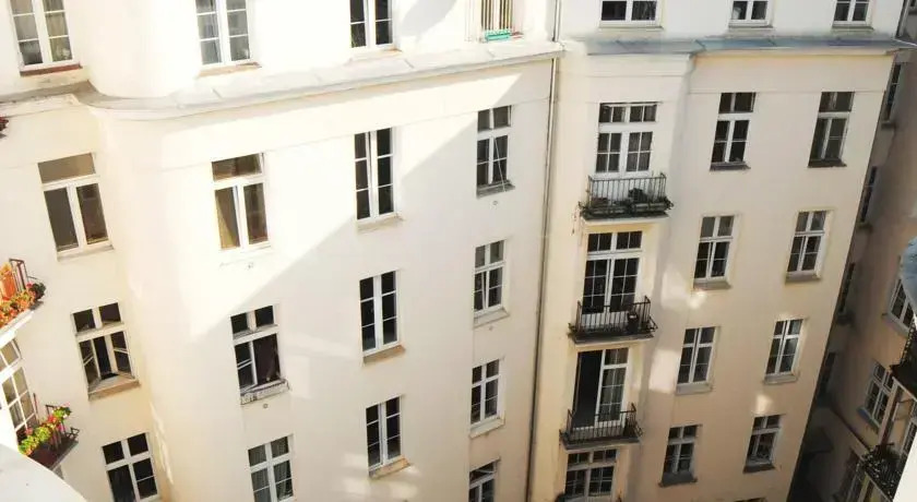 INApartments Classic Riverside