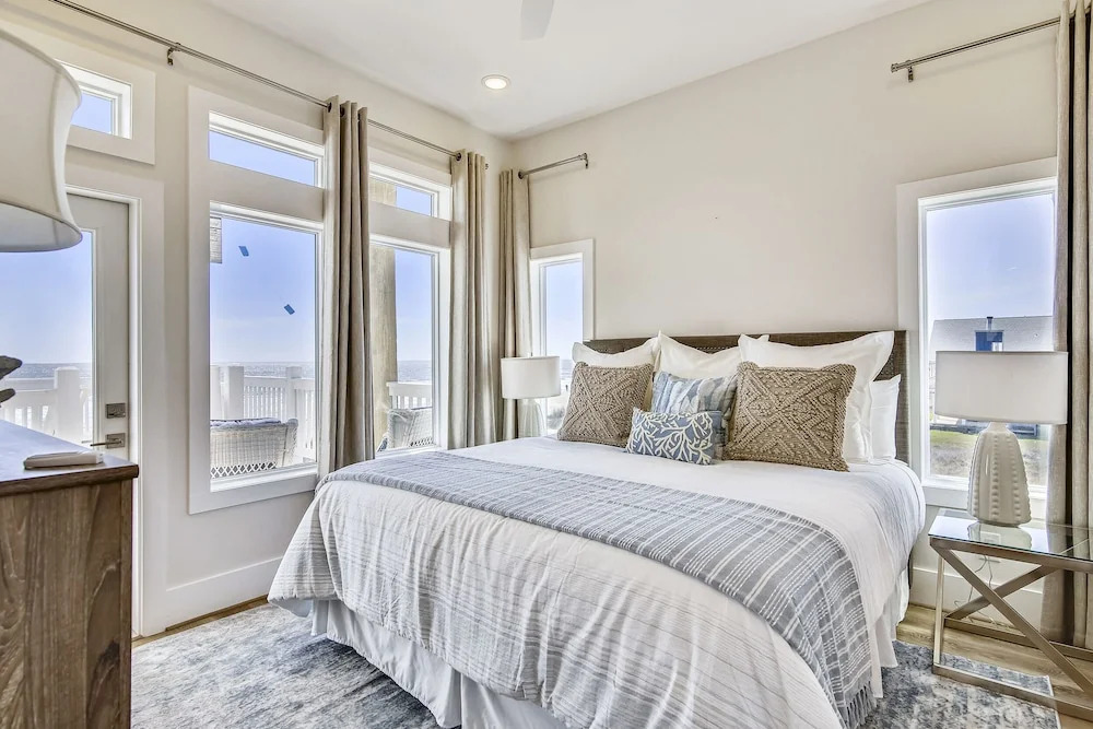 Sea Pearl Home