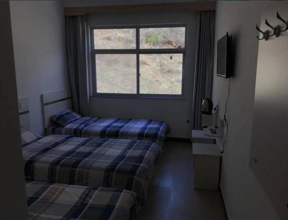 Pingshun Fuya Fengqing Hotel