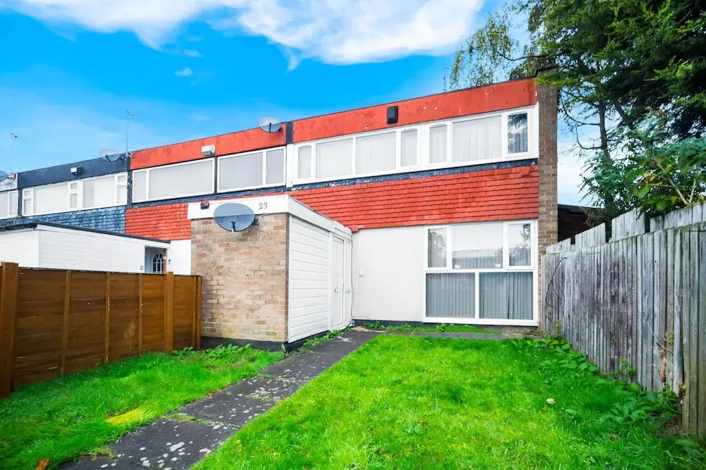3-bed House, Sleeps 5, Bham Airport, Parking