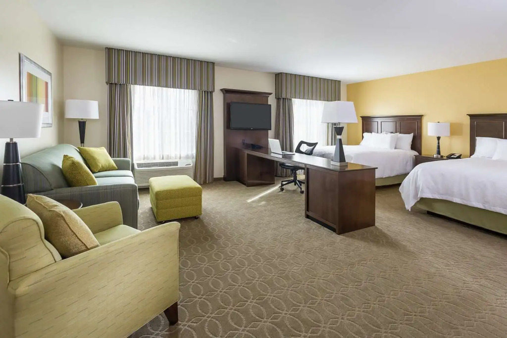 Hampton Inn & Suites Philadelphia Montgomeryville