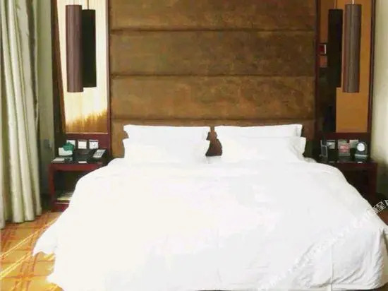 Lvdu Huayuan Hotel