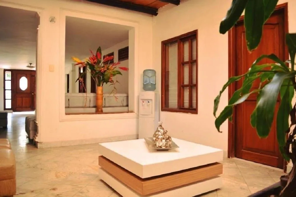 Hotel La Santa