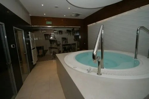 IRS ROYAL APARTMENTS Apartamenty IRS Kwartał Kamienic