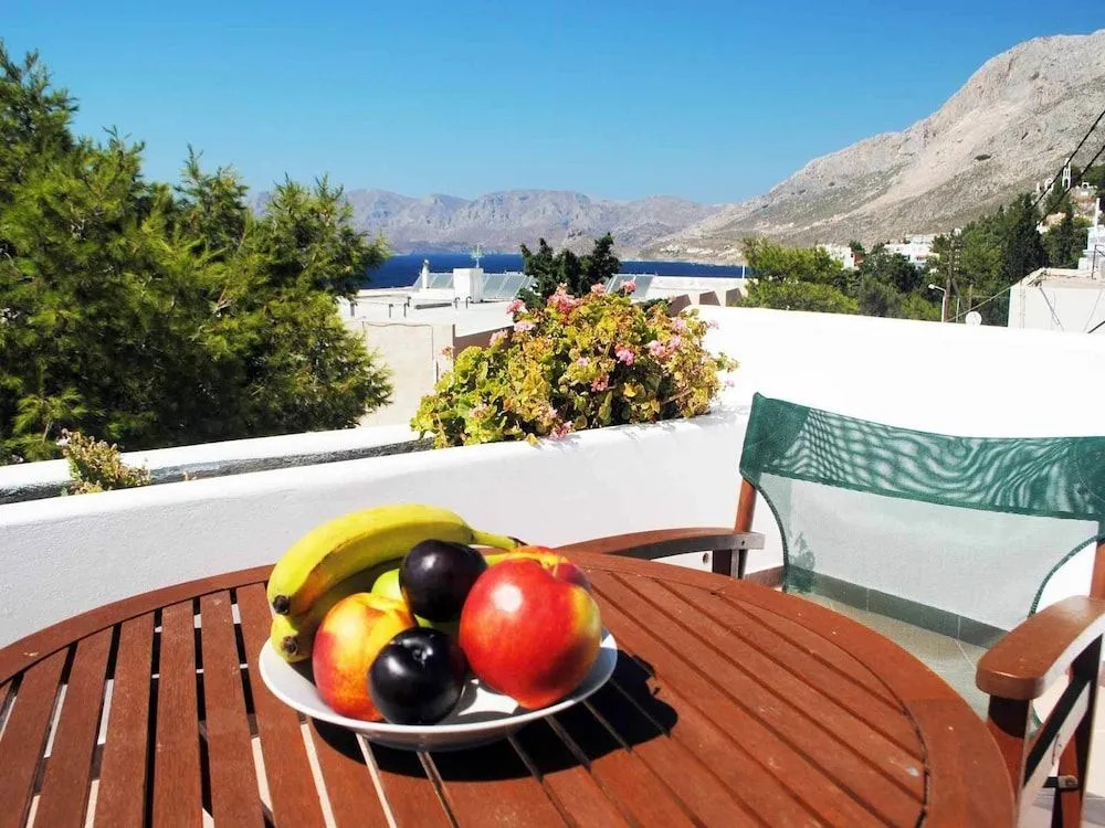 Apollonia Hotel