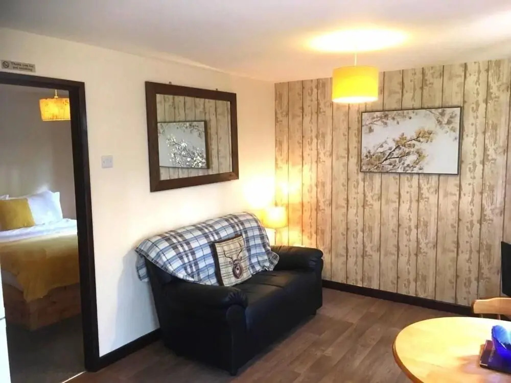 Wren 21-Hot Tub-Woodland Lodges-Tenby-Camarthenshire