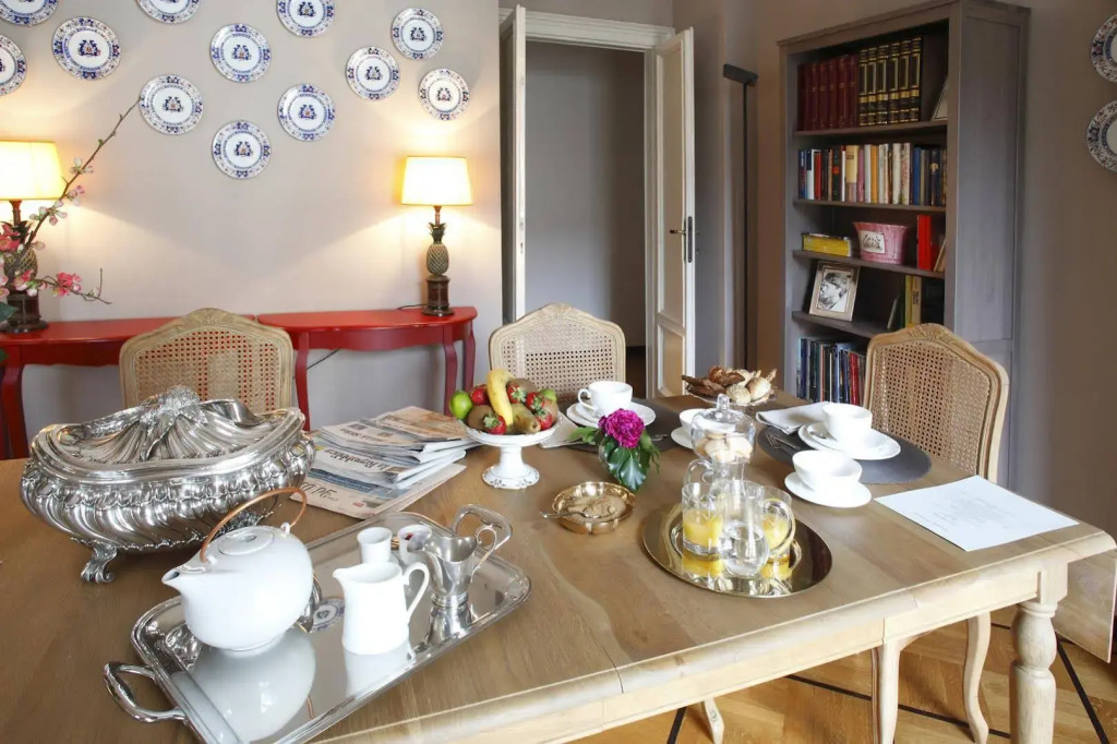 B&B Bonaparte Suites