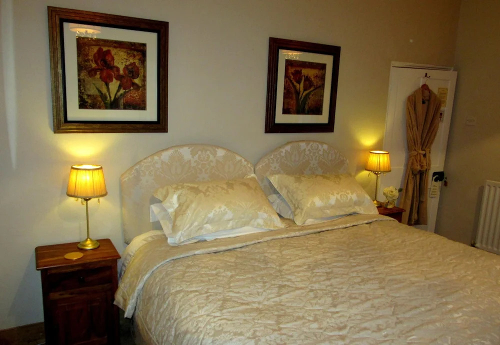 The Mendip Gate Guest House