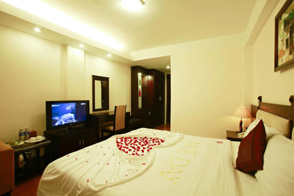 Hue Serene Shining Hotel & Spa