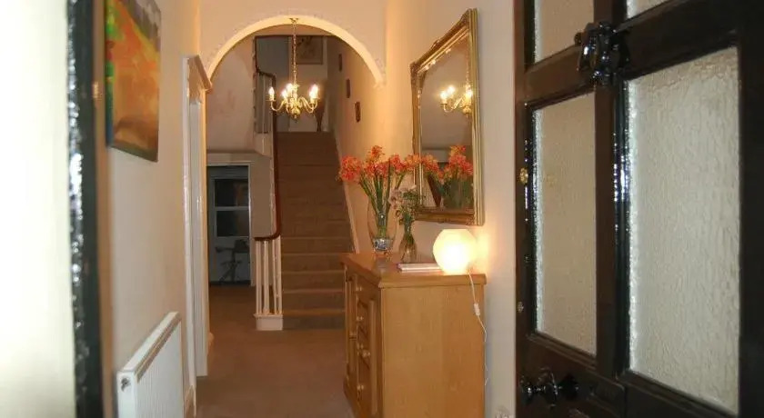 Bentons Guest House
