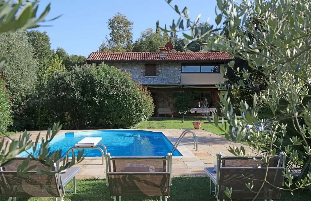 Villa Girasole in Polpenazze del Garda