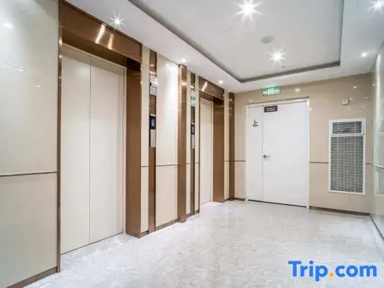 Yiju Smart Homestay (Wuyue Plaza)