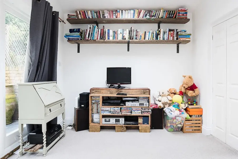 Cosy 2BR Family Home in Battersea