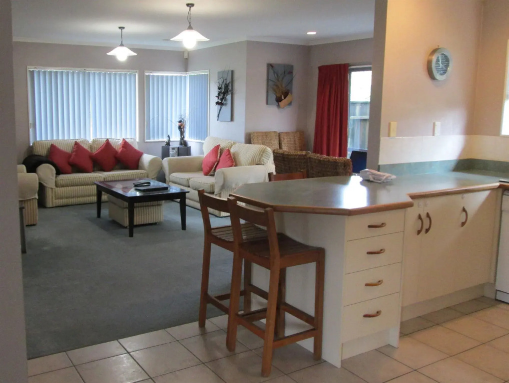 Palm Court Motor Inn