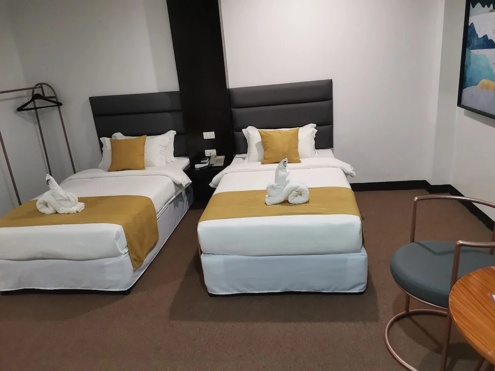 Dancenter Boss Hotel Angeles