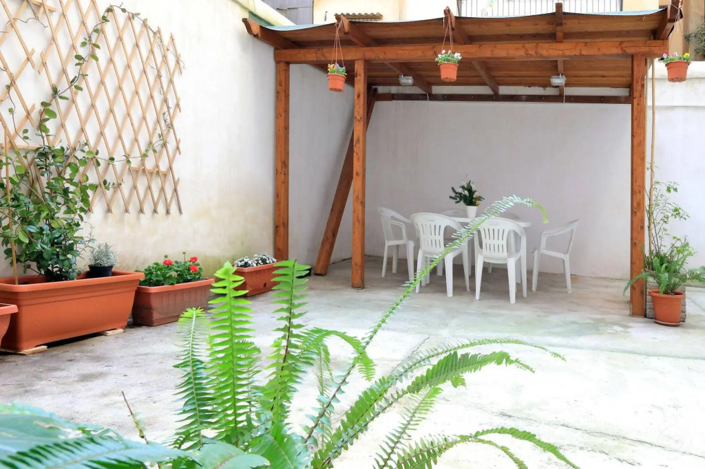 Lucky Holiday Apartments